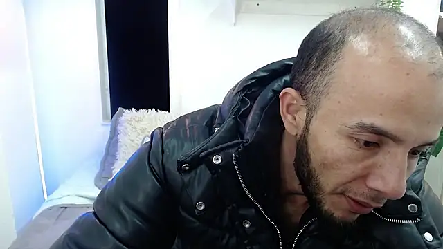 poseidon_latino webcam show
