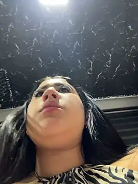 Chat +18 de Kiitty_LS ao vivo