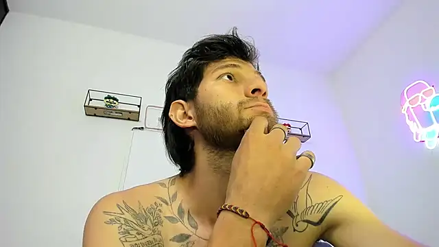 Adrian_Rouse's Webcam Show