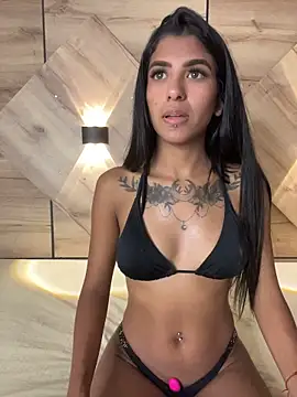 maddie-stone Show in webcam