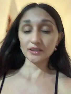 lucigirl 网络视讯表演