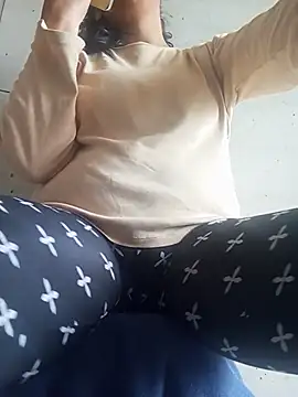 olivawalker Show in webcam