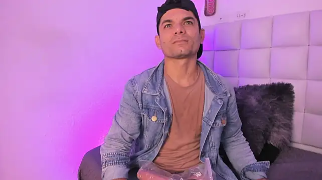 Esteban_Fox69 Webcamshow