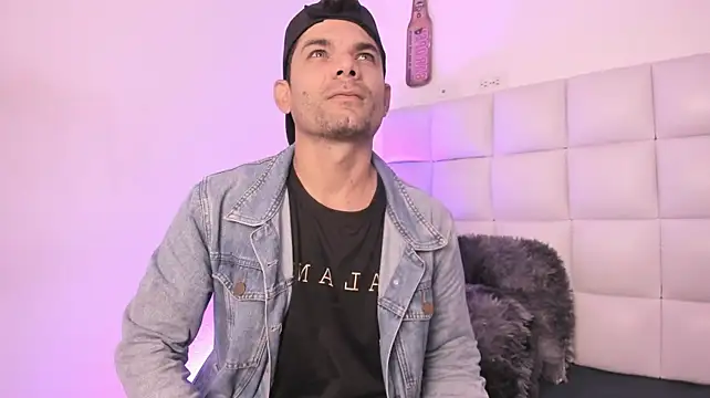 Show de Esteban_Fox69 na webcam