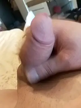 Pokazy przed kamerką – Rambo9015