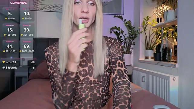 vee_huge webkamerás műsora