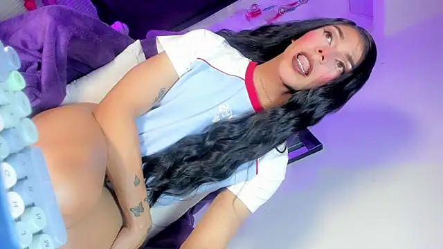 Show webcam de dark_kitty_xxx