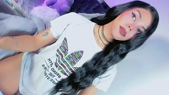 הופעת וובקאם של dark_kitty_xxx