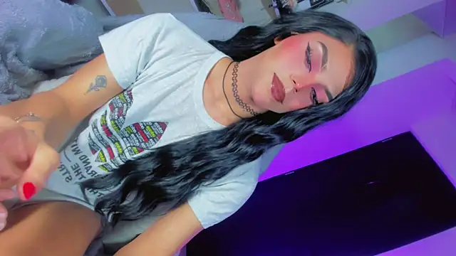 dark_kitty_xxx Webcam Show