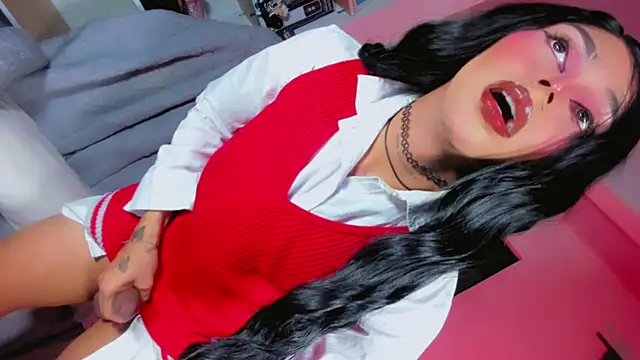 dark_kitty_xxx Adlı Modelin Web Kamerası Şovu