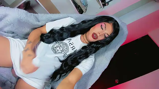 Show webcam de dark_kitty_xxx