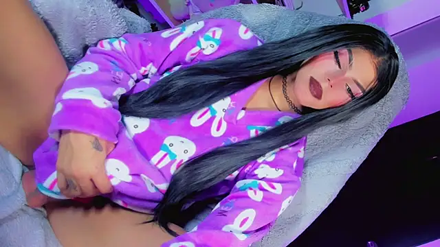 dark_kitty_xxx's Webcam Show