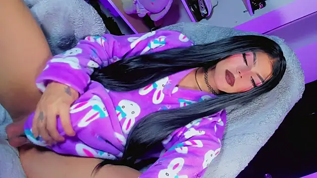 dark_kitty_xxx – webcam-show