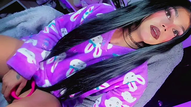 Pertunjukan Kamera Web dark_kitty_xxx