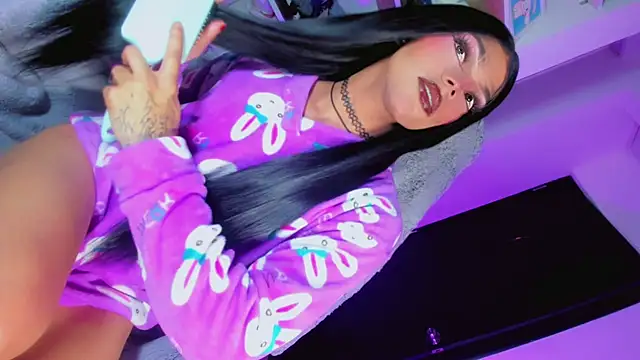 dark_kitty_xxx Шоу с уебкамера