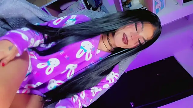 Webkamerová show dark_kitty_xxx