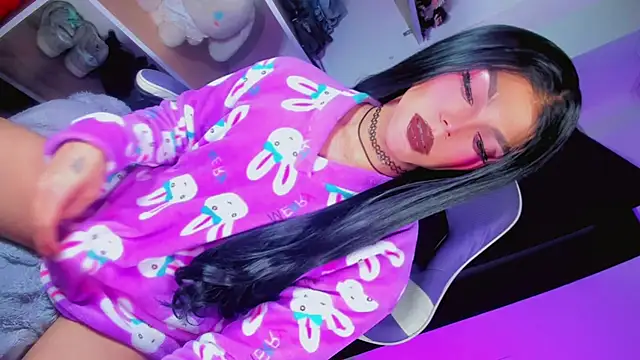 Show webcam de dark_kitty_xxx