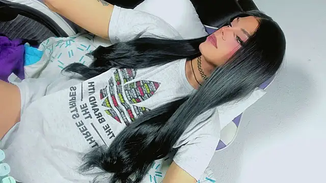 dark_kitty_xxx webcam show