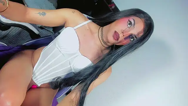 Show Webcam de dark_kitty_xxx