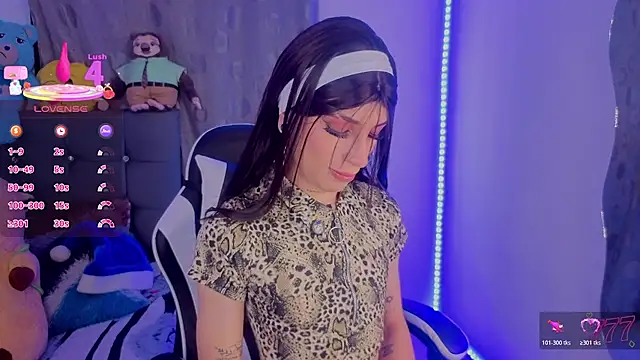 Pokazy przed kamerką – saraa_princess