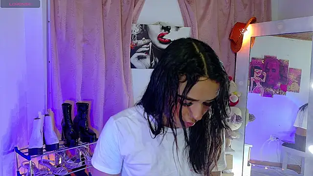 candyy_13 webkamerás műsora