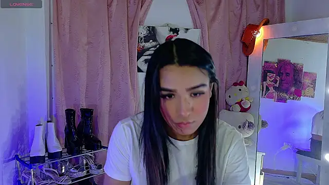 candyy_13 webcam show