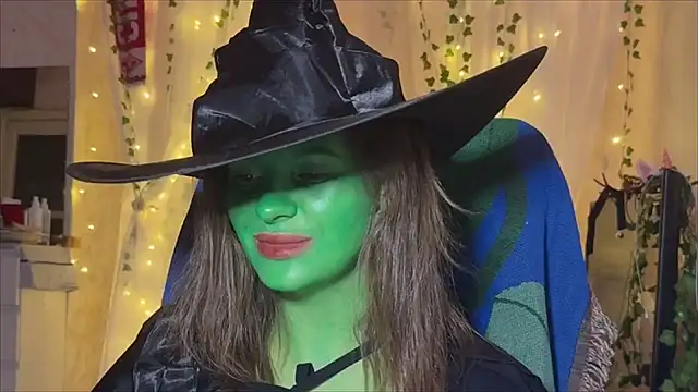 צ'אט XXX בשידור חי של Velvet_Touchh