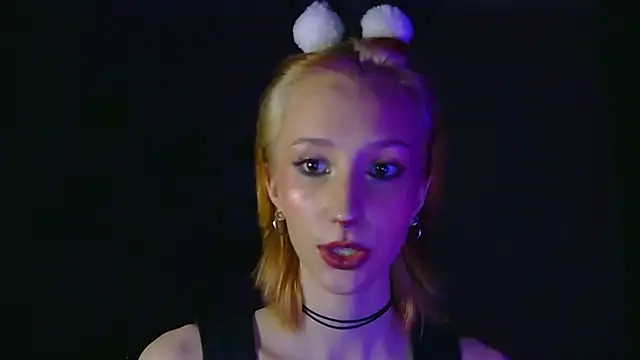 Royal_Silk_ Show in webcam