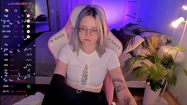 LunarGlow Webcam-Show