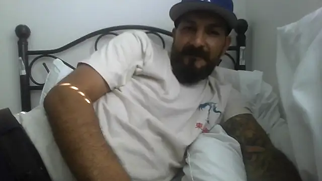 Call_Me_Snacks Show in webcam
