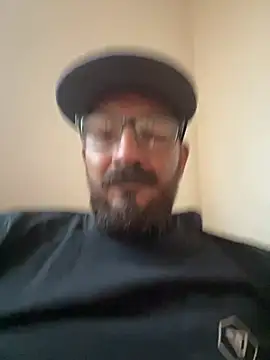 Call_Me_Snacks: διαδικτυακό σόου στην κάμερα