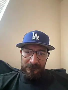 Call_Me_Snacks' Webcam Show