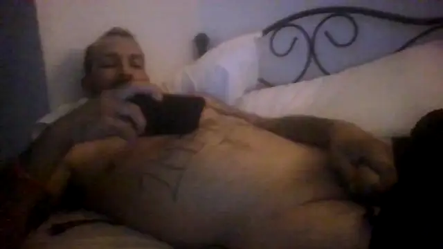 Call_Me_Snacks' Live XXX Chat