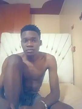 Africancuteboy7 Show in webcam