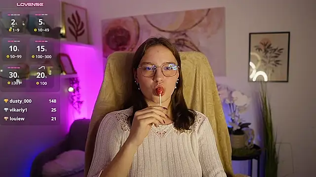 Cassie_Jade webcam show