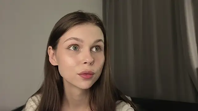 XXX chat uživo modela Herminasouth