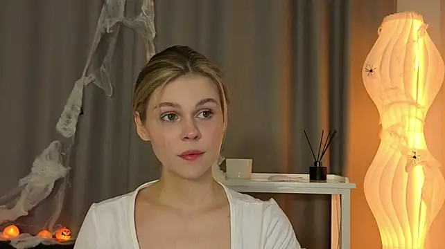 Herminasouth's Live XXX Chat