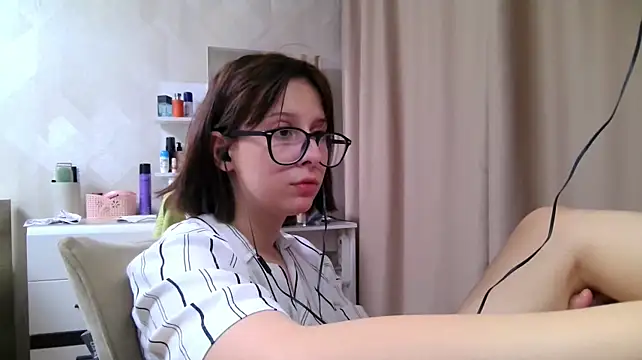 Show webcam de NeomiMckillip
