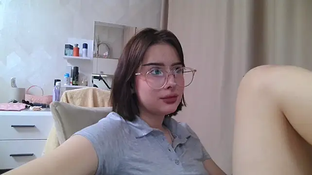 Show de webcam de NeomiMckillip