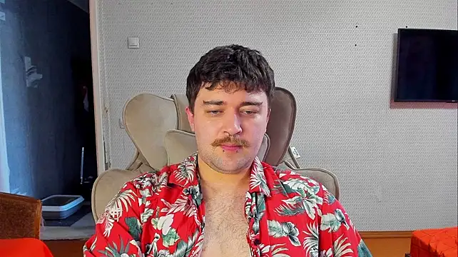 SiberianCub webcam show
