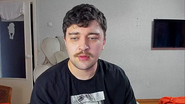 SiberianCub webcam show