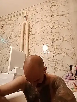 Show modela LorenzoCapone69 na web-kameri