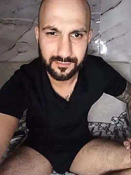 LorenzoCapone69 Webcam show