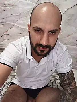 LorenzoCapone69 Webcamshow