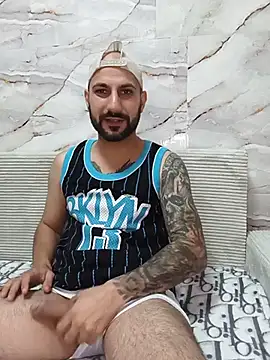 LorenzoCapone69 Webcamshow