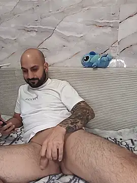 LorenzoCapone69 Webcam show
