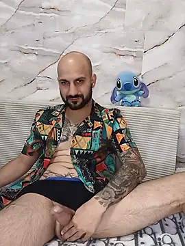 LorenzoCapone69 Webcam-Show