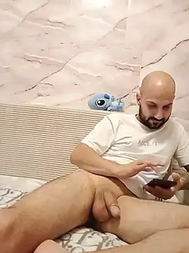 Webkamerová show LorenzoCapone69