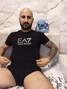 LorenzoCapone69 Webcamshow