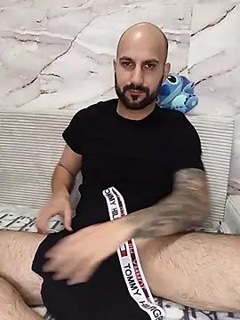 LorenzoCapone69 Webcam Show